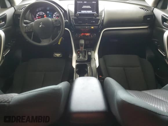 ✅ 2023 Mitsubishi Eclipse Cross LE • VIN: JA4ATVAA8PZ003650 • Lot: 84620485. Listed on Copart with 32,204 mi. Free auction sales archive from the USA and detailed vehicle history report at DreamBid. Image 8.