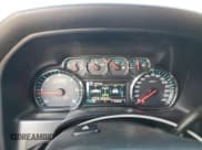 ✅ 2015 Chevrolet Silverado 2500HD LT • VIN: 1GC2KVEG0FZ518782 • Lot: 69478875. Wystawiony na Copart z przebiegiem 236 692 mil. Bezpłatny archiwum sprzedaży aukcyjnych z USA i szczegółowy raport historii pojazdu na DreamBid. Zdjęcie 9.