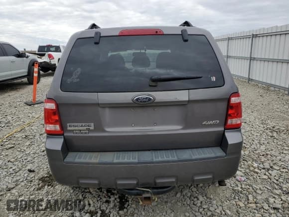 ✅ 2009 Ford Escape XLT • VIN: 1FMCU93G29KC46074 • Лот: 91129435. Опубликован ранее на Copart с пробегом 178 841 миль. Бесплатный доступ к архиву аукционных продаж из США и подробный отчёт об истории автомобиля на DreamBid. Изображение 6.