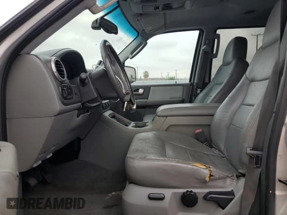 ✅ 2004 Ford Expedition Special Service • VIN: 1FMRU15W14LA59508 • Лот: 70704545. Опубликован ранее на Copart с пробегом 316 280 миль. Бесплатный доступ к архиву аукционных продаж из США и подробный отчёт об истории автомобиля на DreamBid. Изображение 7.