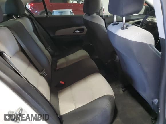 ✅ 2015 Chevrolet Cruze LS • VIN: 1G1PA5SG2F7290849 • Лот: 91595925. Опубликован ранее на Copart с пробегом 107 598 миль. Бесплатный доступ к архиву аукционных продаж из США и подробный отчёт об истории автомобиля на DreamBid. Изображение 10.