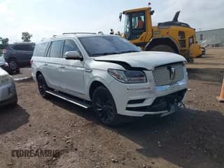 ✅ 2020 Lincoln Navigator Reserve • VIN: 5LMJJ3LT5LEL16325 • Лот: 42811733. Опубликован ранее на IAAI с пробегом 70 035 миль. Бесплатный доступ к архиву аукционных продаж из США и подробный отчёт об истории автомобиля на DreamBid. Изображение 1.