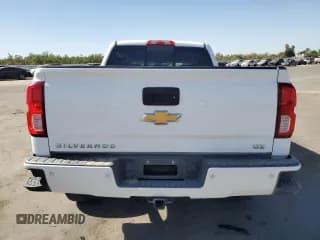 ✅ 2018 Chevrolet Silverado 1500 LTZ • VIN: 3GCUKSECXJG336990 • Лот: 71687004. Опубликован ранее на Copart с пробегом 134 284 миль. Бесплатный доступ к архиву аукционных продаж из США и подробный отчёт об истории автомобиля на DreamBid. Изображение 6.