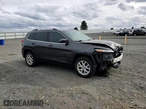✅ 2015 Jeep Cherokee Latitude • VIN: 1C4PJMCS4FW565549 • Лот: 81746425. Опубликован ранее на Copart с пробегом 136 245 миль. Бесплатный доступ к архиву аукционных продаж из США и подробный отчёт об истории автомобиля на DreamBid. Изображение 14.