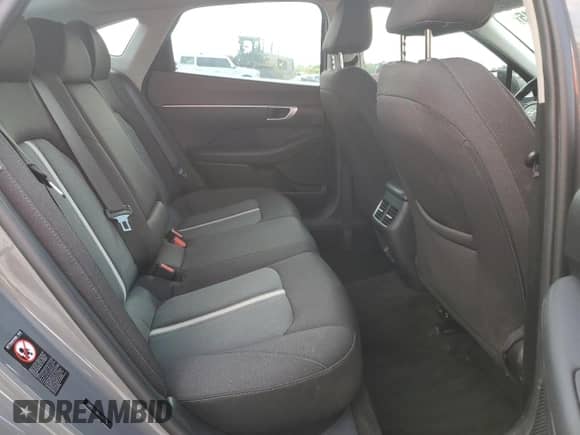 2021 Hyundai Sonata SEL z VIN 5NPEF4JA5MH095778, wystawiony jako Copart lot #81514715 z przebiegiem 113 461 mil mil oraz Szkoda całkowita • Salvage title. Historia ofert i sprzedaży dostępna na DreamBid. Obrazek 10.