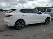 ✅ 2018 Maserati Levante • VIN: ZN661XUA2JX288310 • Lot: 70128405. Listed on Copart with 27,358 mi. Free auction sales archive from the USA and detailed vehicle history report at DreamBid. Image 3.