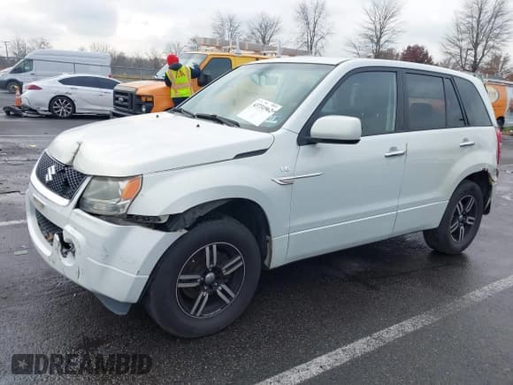 ✅ 2006 Suzuki Grand Vitara • VIN: JS3TD941764101466 • Lot: 43731962. Listed on IAAI with 220,322 mi. Free auction sales archive from the USA and detailed vehicle history report at DreamBid. Image 17.