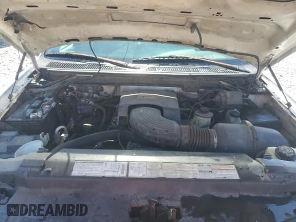 ✅ 1997 Ford Expedition XLT • VIN: 1FMEU17L2VLB74797 • Лот: 61377745. Опубликован ранее на Copart с пробегом 236 140 миль. Бесплатный доступ к архиву аукционных продаж из США и подробный отчёт об истории автомобиля на DreamBid. Изображение 12.