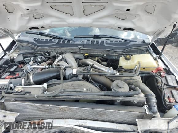 ✅ 2022 Ford F-250 XL • VIN: 1FT8W2BT1NED09944 • Lot: 54852555. Listed on Copart with 47,756 mi. Free auction sales archive from the USA and detailed vehicle history report at DreamBid. Image 11.