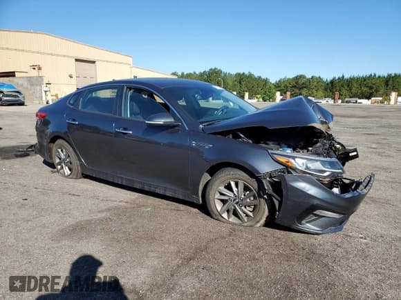 ✅ 2020 Kia Optima LX • VIN: 5XXGT4L31LG426883 • Lot: 86605065. Listed on Copart with 32,871 mi. Free auction sales archive from the USA and detailed vehicle history report at DreamBid. Image 4.