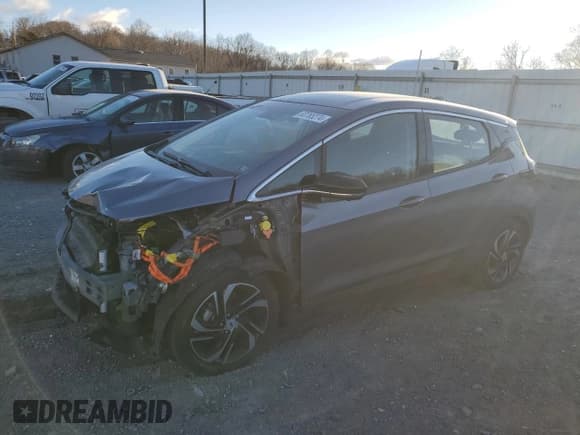 ✅ 2023 Chevrolet Bolt EV 2LT • VIN: 1G1FX6S06P4161650 • Lot: 83765274. Wystawiony na Copart z przebiegiem 26 687 mil. Bezpłatny archiwum sprzedaży aukcyjnych z USA i szczegółowy raport historii pojazdu na DreamBid. Zdjęcie 1.