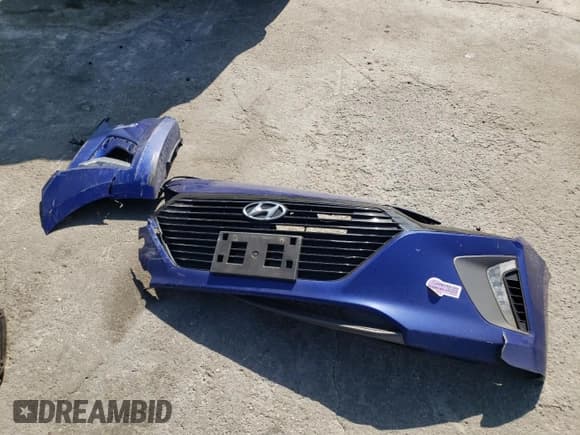 ✅ 2019 Hyundai Ioniq • VIN: KMHC65LDXKU115543 • Lot: 74533974. Wystawiony na Copart z przebiegiem 100 870 mil. Bezpłatny archiwum sprzedaży aukcyjnych z USA i szczegółowy raport historii pojazdu na DreamBid. Zdjęcie 12.