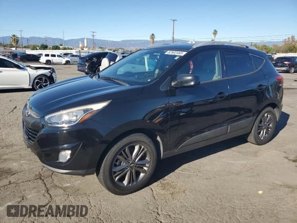 ✅ 2015 Hyundai Tucson SE • VIN: KM8JU3AG3FU116585 • Lot: 82602465. Listed on Copart with 83,961 mi. Free auction sales archive from the USA and detailed vehicle history report at DreamBid. Image 1.