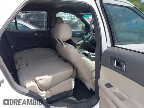 ✅ 2013 Ford Explorer • VIN: 1FM5K8B88DGA95658 • Lot: 43004343. Listed on IAAI with 215,202 mi. Free auction sales archive from the USA and detailed vehicle history report at DreamBid. Image 8.