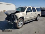 ✅ 2008 GMC Yukon XL • VIN: 1GKFK66898J242705 • Lot: 81885685. Listed on Copart with 203,327 mi. Free auction sales archive from the USA and detailed vehicle history report at DreamBid. Image 1.