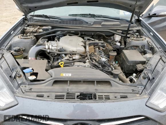 ✅ 2015 Hyundai Genesis Coupe Ultimate • VIN: KMHHU6KJ3FU130030 • Lot: 62822785. Listed on Copart with 95,765 mi. Free auction sales archive from the USA and detailed vehicle history report at DreamBid. Image 11.