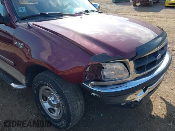 ✅ 1997 Ford F-150 • VIN: 1FTDX1761VKD46227 • Lot: 43452182. Listed on IAAI with 198,636 mi. Free auction sales archive from the USA and detailed vehicle history report at DreamBid. Image 6.