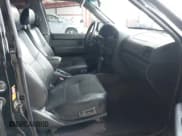 ✅ 2002 Nissan Pathfinder LE • VIN: JN8DR09Y42W723158 • Lot: 42247455. Wystawiony na IAAI z przebiegiem 248 869 mil. Bezpłatny archiwum sprzedaży aukcyjnych z USA i szczegółowy raport historii pojazdu na DreamBid. Zdjęcie 5.