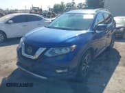 ✅ 2019 Nissan Rogue S • VIN: 5N1AT2MT4KC745424 • Лот: 42988625. Опубликован ранее на IAAI с пробегом 63 330 миль. Бесплатный доступ к архиву аукционных продаж из США и подробный отчёт об истории автомобиля на DreamBid. Изображение 2.