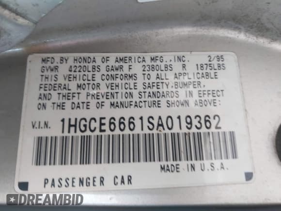 ✅ 1995 Honda Accord • VIN: 1HGCE6661SA019362 • Lot: 43811802. Wystawiony na IAAI z przebiegiem 206 405 mil. Bezpłatny archiwum sprzedaży aukcyjnych z USA i szczegółowy raport historii pojazdu na DreamBid. Zdjęcie 9.