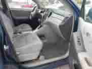 2006 Toyota Highlander z VIN JTEGD21A960147203, wystawiony jako IAAI lot #42781846 z przebiegiem 224 326 mil mil oraz . Historia ofert i sprzedaży dostępna na DreamBid. Obrazek 5.