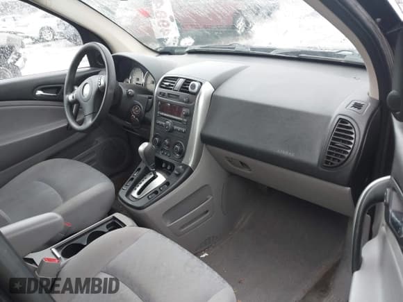 ✅ 2007 Saturn VUE I4 • VIN: 5GZCZ33D77S856735 • Lot: 41339272. Wystawiony na IAAI z przebiegiem 128 434 mil. Bezpłatny archiwum sprzedaży aukcyjnych z USA i szczegółowy raport historii pojazdu na DreamBid. Zdjęcie 5.