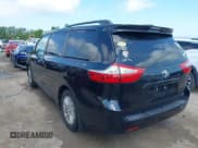 ✅ 2017 Toyota Sienna XLE Auto Access Seat • VIN: 5TDYZ3DC6HS875509 • Lot: 42367524. Listed on IAAI with 169,345 mi. Free auction sales archive from the USA and detailed vehicle history report at DreamBid. Image 3.