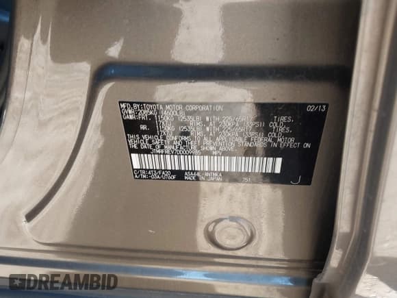 ✅ 2013 Toyota RAV4 XLE • VIN: JTMRFREV7DD009985 • Lot: 43473065. Wystawiony na IAAI z przebiegiem 104 529 mil. Bezpłatny archiwum sprzedaży aukcyjnych z USA i szczegółowy raport historii pojazdu na DreamBid. Zdjęcie 9.