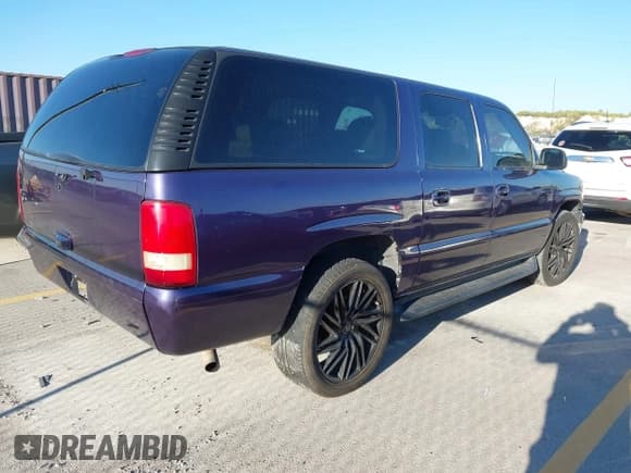 ✅ 2002 Chevrolet Suburban LT • VIN: 3GNEC16Z72G347985 • Лот: 43535337. Опубликован ранее на IAAI с пробегом 192 301 миль. Бесплатный доступ к архиву аукционных продаж из США и подробный отчёт об истории автомобиля на DreamBid. Изображение 4.