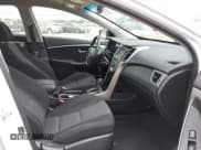 ✅ 2014 Hyundai Elantra • VIN: KMHD35LH2EU165700 • Lot: 43291293. Listed on IAAI with 152,941 mi. Free auction sales archive from the USA and detailed vehicle history report at DreamBid. Image 5.