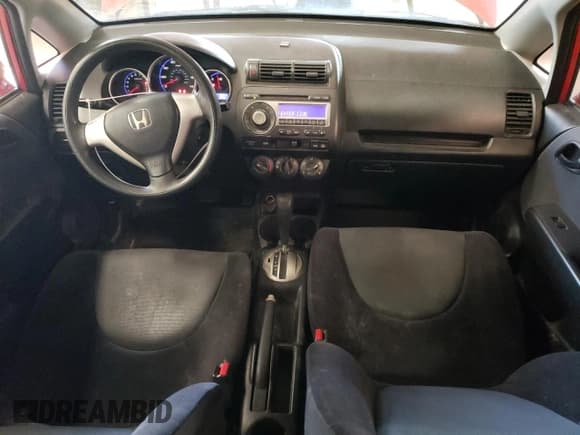 ✅ 2008 Honda Fit • VIN: JHMGD38468S067549 • Lot: 52233615. Listed on Copart with 229,311 mi. Free auction sales archive from the USA and detailed vehicle history report at DreamBid. Image 8.