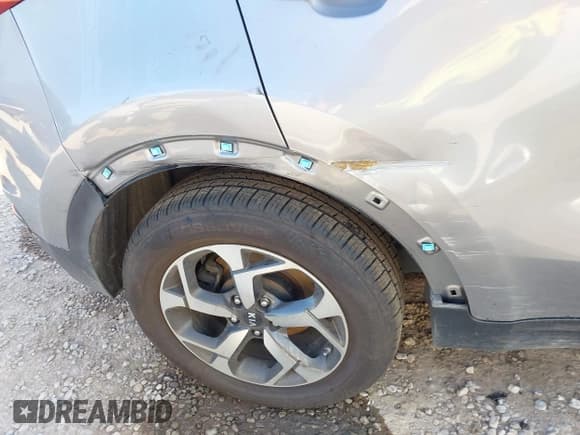 ✅ 2020 Kia Sportage LX • VIN: KNDPM3AC7L7838731 • Lot: 42969468. Listed on IAAI with 89,885 mi. Free auction sales archive from the USA and detailed vehicle history report at DreamBid. Image 17.