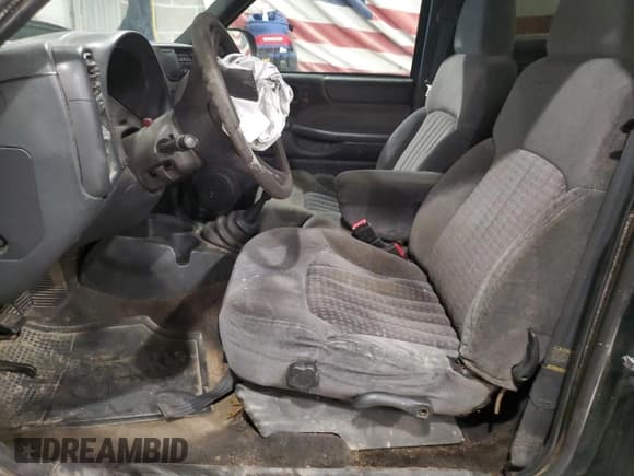 ✅ 2001 Chevrolet S-10 • VIN: 1GCCS145918253047 • Лот: 83699074. Опубликован ранее на Copart с пробегом Не указан. Бесплатный доступ к архиву аукционных продаж из США и подробный отчёт об истории автомобиля на DreamBid. Изображение 7.