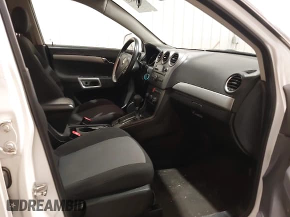 ✅ 2012 Chevrolet Captiva Sport LS • VIN: 3GNAL2EK7CS597671 • Lot: 42254822. Wystawiony na IAAI z przebiegiem 116 290 mil. Bezpłatny archiwum sprzedaży aukcyjnych z USA i szczegółowy raport historii pojazdu na DreamBid. Zdjęcie 5.