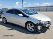 ✅ 2017 Chevrolet Volt LT • VIN: 1G1RC6S57HU107568 • Lot: 47217204. Wystawiony na Copart z przebiegiem 125 616 mil. Bezpłatny archiwum sprzedaży aukcyjnych z USA i szczegółowy raport historii pojazdu na DreamBid. Zdjęcie 4.