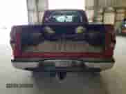 ✅ 2004 Chevrolet Silverado 1500 Z71 • VIN: 1GCEK19T94E206462 • Lot: 65658514. Wystawiony na Copart z przebiegiem 178 493 mil mil. Skorzystaj z bezpłatnego archiwum sprzedaży aukcyjnych z USA i zobacz szczegółowy raport historii pojazdu na DreamBid. Zdjęcie 6.