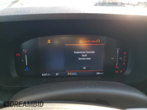 ✅ 2025 Ford Maverick XL • VIN: 3FTTW8A38SRA81142 • Lot: 87034995. Wystawiony na Copart z przebiegiem 8 297 mil. Bezpłatny archiwum sprzedaży aukcyjnych z USA i szczegółowy raport historii pojazdu na DreamBid. Zdjęcie 9.