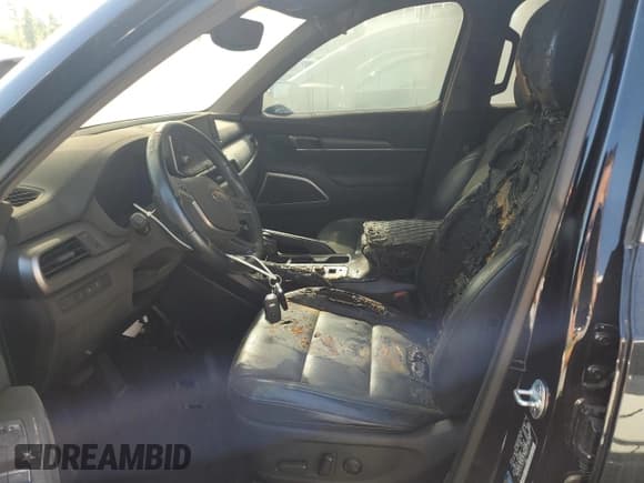 ✅ 2021 Kia Telluride S • VIN: 5XYP6DHC3MG123357 • Lot: 80869285. Wystawiony na Copart z przebiegiem 63 998 mil. Bezpłatny archiwum sprzedaży aukcyjnych z USA i szczegółowy raport historii pojazdu na DreamBid. Zdjęcie 7.