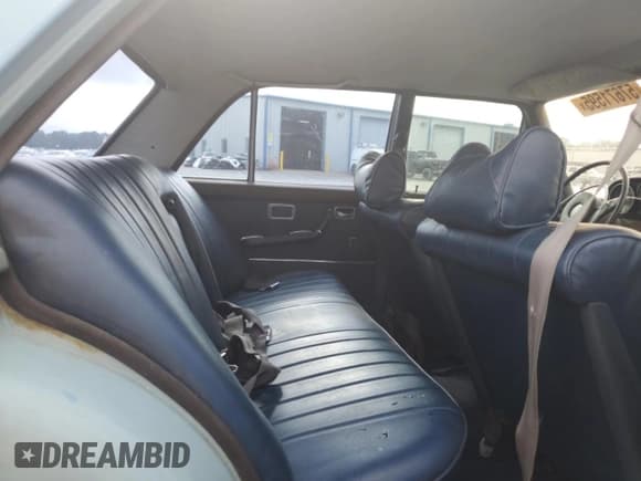 ✅ 1970 Mercedes-Benz 280 • VIN: 10801812055603 • Лот: 57671595. Опубликован ранее на Copart с пробегом 32 752 миль. Бесплатный доступ к архиву аукционных продаж из США и подробный отчёт об истории автомобиля на DreamBid. Изображение 10.