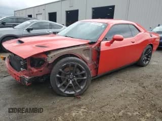 ✅ 2021 Dodge Challenger R/T Scat Pack • VIN: 2C3CDZFJ4MH610334 • Lot: 44560284. Wystawiony na Copart z przebiegiem 30 194 mil. Bezpłatny archiwum sprzedaży aukcyjnych z USA i szczegółowy raport historii pojazdu na DreamBid. Zdjęcie 1.