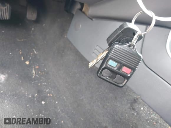 ✅ 2005 Ford Explorer XLT • VIN: 1FMZU73K05ZA64085 • Лот: 42717487. Опубликован ранее на IAAI с пробегом 184 495 миль. Бесплатный доступ к архиву аукционных продаж из США и подробный отчёт об истории автомобиля на DreamBid. Изображение 11.