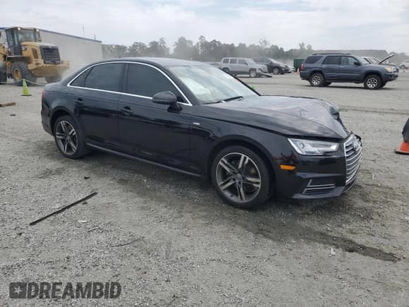 ✅ 2018 Audi A4 Premium Plus • VIN: WAULMAF4XJA212043 • Lot: 71403905. Wystawiony na Copart z przebiegiem 74 740 mil. Bezpłatny archiwum sprzedaży aukcyjnych z USA i szczegółowy raport historii pojazdu na DreamBid. Zdjęcie 4.