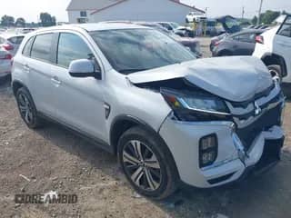 2024 Mitsubishi Outlander S z VIN JA4ARUAU4RU016849, wystawiony jako IAAI lot #42818704 z przebiegiem 7 348 mil mil oraz . Historia ofert i sprzedaży dostępna na DreamBid. Obrazek 1.