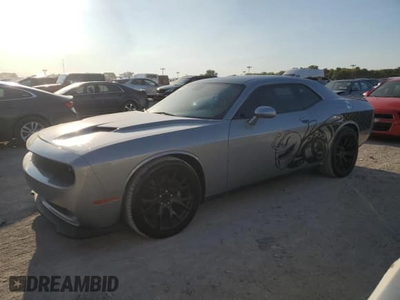 ✅ 2015 Dodge Challenger R/T Scat Pack • VIN: 2C3CDZFJXFH788333 • Lot: 72072065. Wystawiony na Copart z przebiegiem 38 898 mil. Bezpłatny archiwum sprzedaży aukcyjnych z USA i szczegółowy raport historii pojazdu na DreamBid. Zdjęcie 1.