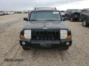 ✅ 2006 Jeep Commander • VIN: 1J8HH48K96C100560 • Lot: 82733475. Wystawiony na Copart z przebiegiem 204 639 mil. Bezpłatny archiwum sprzedaży aukcyjnych z USA i szczegółowy raport historii pojazdu na DreamBid. Zdjęcie 5.
