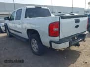 ✅ 2008 Chevrolet Silverado 1500 • VIN: 2GCFC13Y681118367 • Lot: 42632087. Wystawiony na IAAI z przebiegiem 99 623 mil. Bezpłatny archiwum sprzedaży aukcyjnych z USA i szczegółowy raport historii pojazdu na DreamBid. Zdjęcie 3.