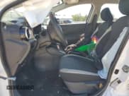 ✅ 2020 Nissan Versa SV • VIN: 3N1CN8EV7LL911969 • Lot: 70457705. Wystawiony na Copart z przebiegiem 114 444 mil. Bezpłatny archiwum sprzedaży aukcyjnych z USA i szczegółowy raport historii pojazdu na DreamBid. Zdjęcie 7.