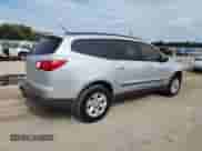 2009 Chevrolet Traverse LS z VIN 1GNER13D79S100962, wystawiony jako Copart lot #82315635 z przebiegiem 208 784 mil mil oraz Szkoda całkowita • Salvage title. Historia ofert i sprzedaży dostępna na DreamBid. Obrazek 3.