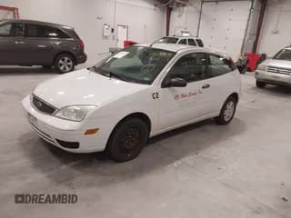 ✅ 2007 Ford Focus S • VIN: 1FAFP31N57W161796 • Lot: 43805253. Listed on IAAI with 153,159 mi. Free auction sales archive from the USA and detailed vehicle history report at DreamBid. Image 2.