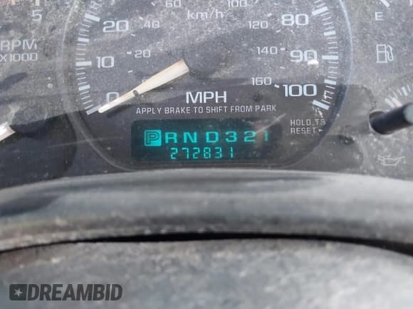 ✅ 2002 Chevrolet Silverado 2500HD LS • VIN: 1GCHK23162F190237 • Lot: 43517867. Listed on IAAI with 272,831 mi. Free auction sales archive from the USA and detailed vehicle history report at DreamBid. Image 15.